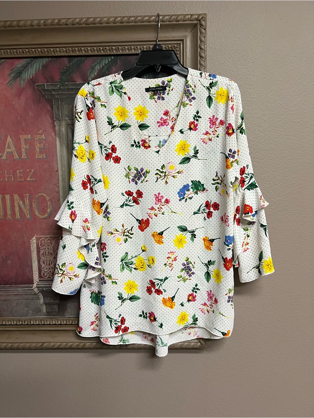 John Mark White Floral Ruffle-Sleeve Tunic